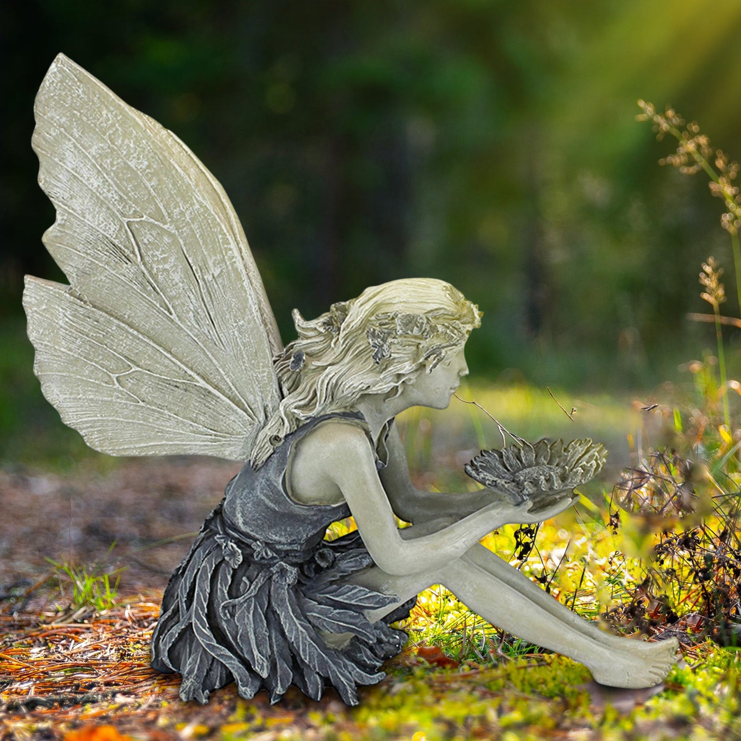 Fairy Sitting Garden Statue Ornament - Meekshire