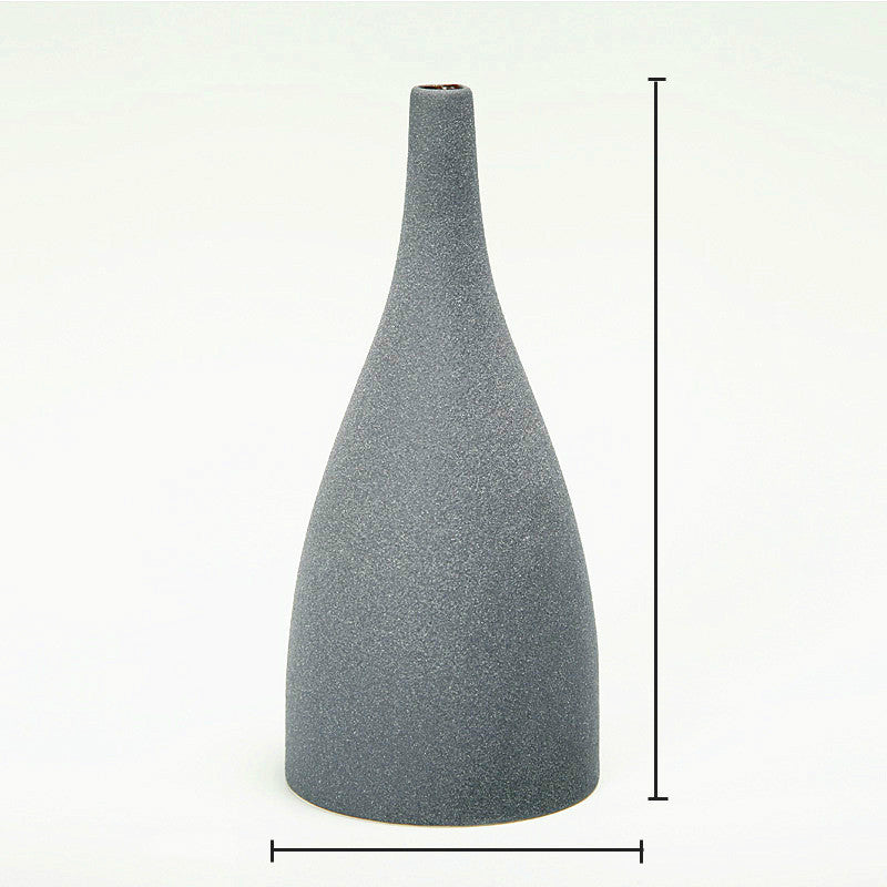 Nordic Ceramic Vase Ornaments for Modern Spaces - Meekshire